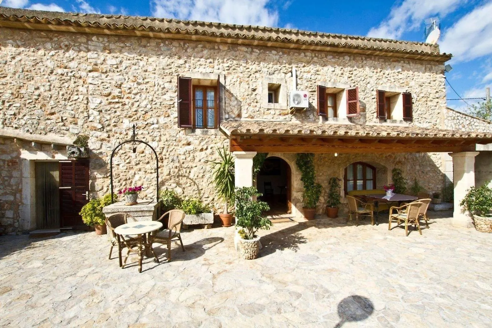 Rustikale, Klimatisierte Finca Mit Pool Búger Vakantiehuis