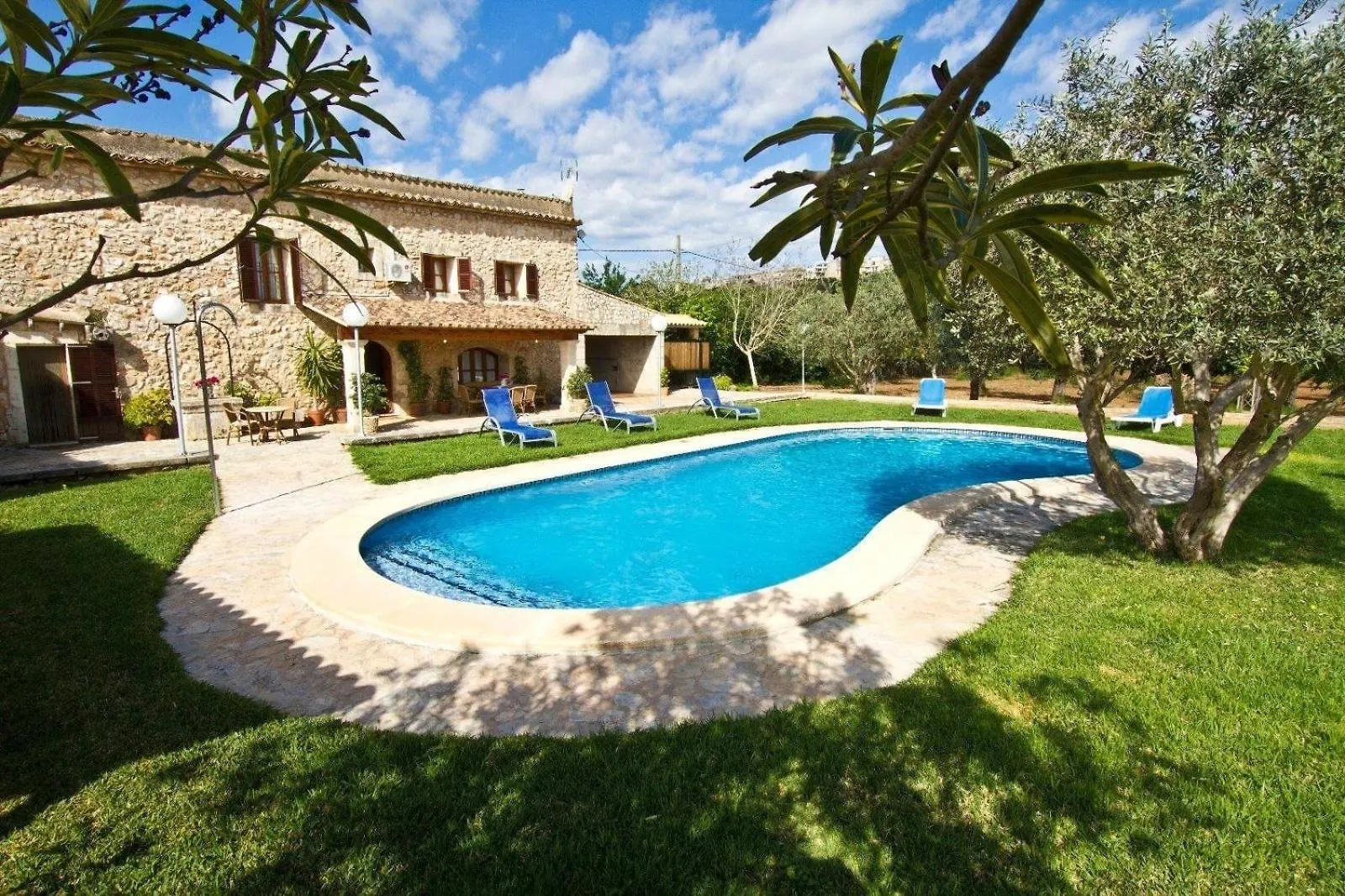 Rustikale, Klimatisierte Finca Mit Pool Búger